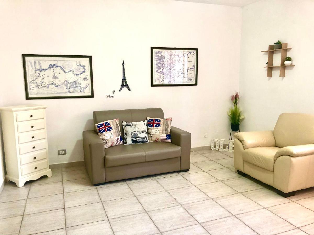 La Maison De Famille Appartamento Indipendente Con Cucina E Lavatrice Ольбия Экстерьер фото