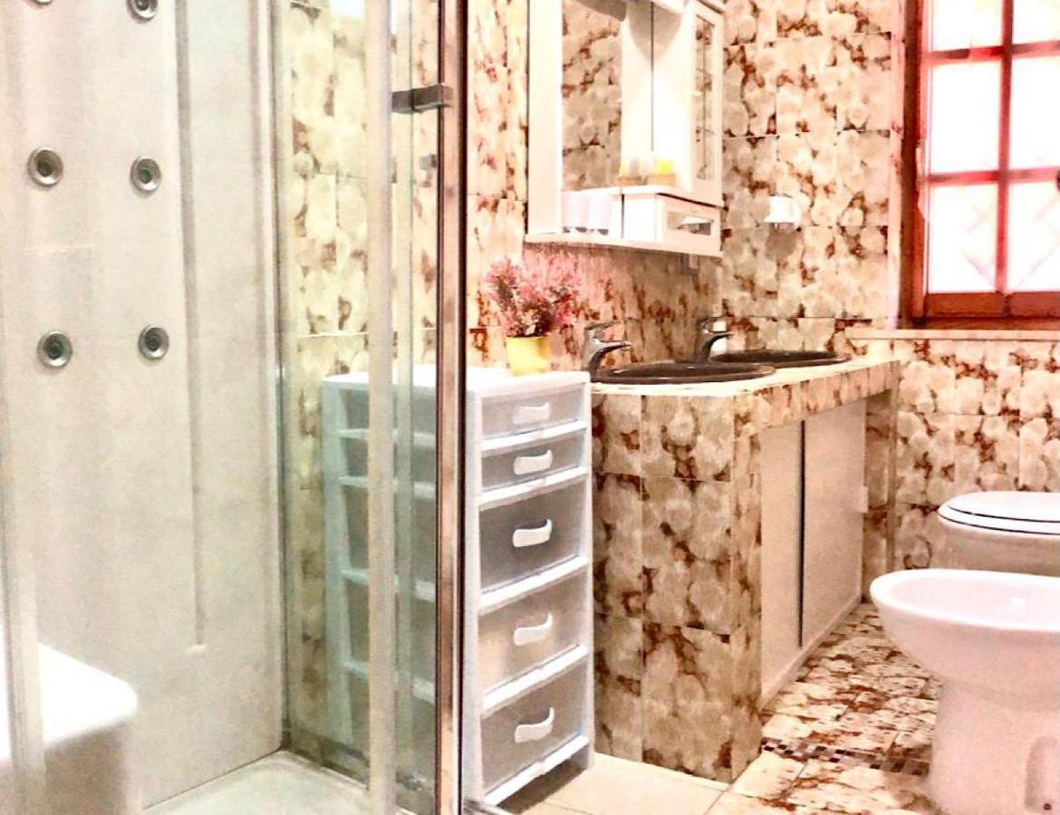 La Maison De Famille Appartamento Indipendente Con Cucina E Lavatrice Ольбия Экстерьер фото