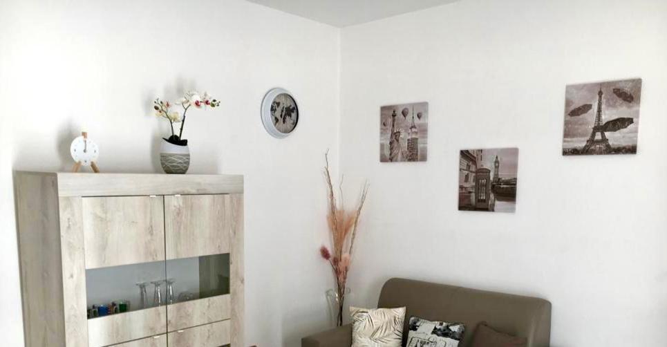 La Maison De Famille Appartamento Indipendente Con Cucina E Lavatrice Ольбия Экстерьер фото